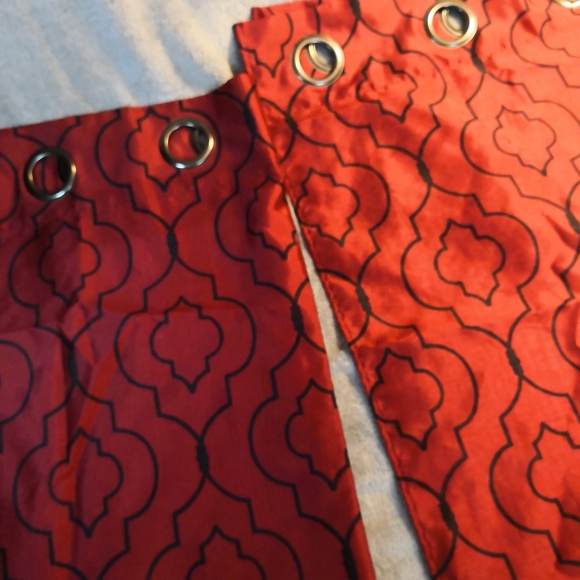 2 Panels Moroccan Print Window Curtains Red and Black - Picture 7 of 7